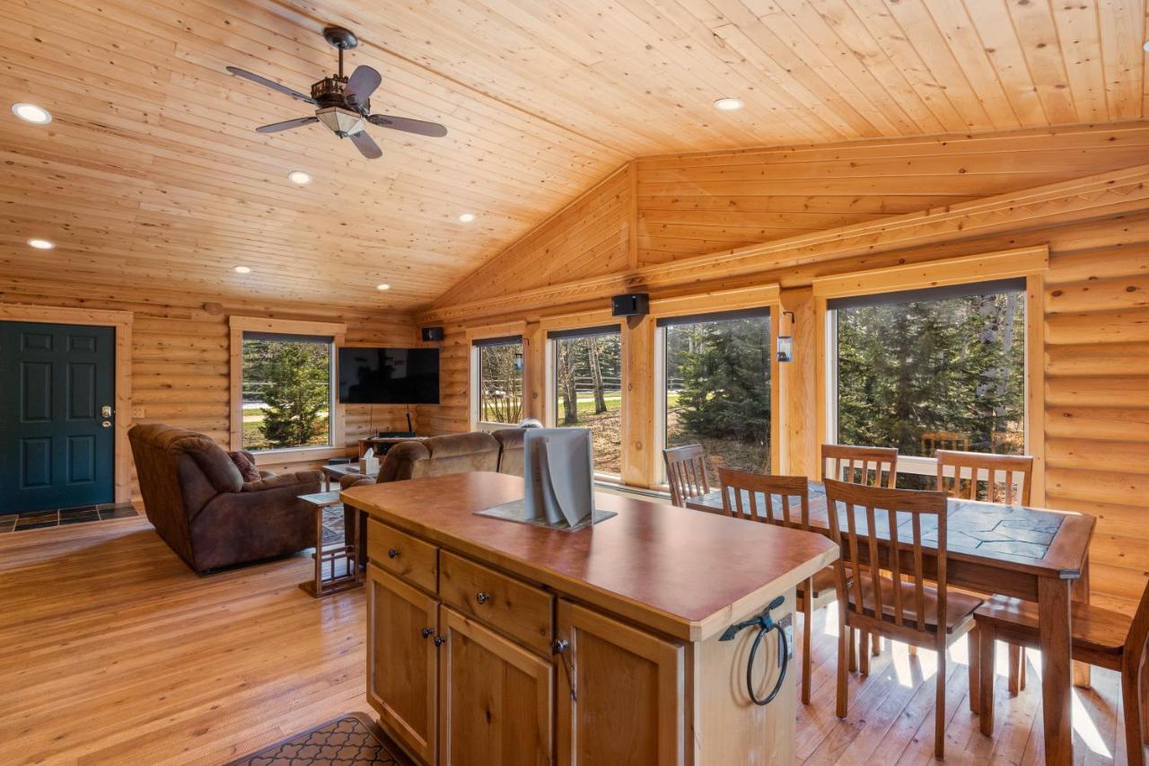 Lazy Fox Cabin West Yellowstone Luaran gambar