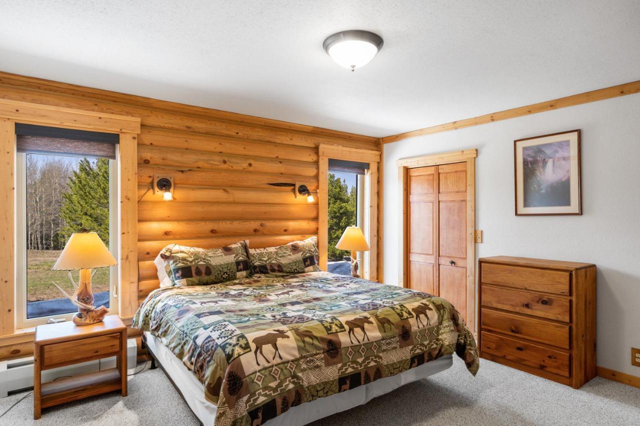 Lazy Fox Cabin West Yellowstone Luaran gambar